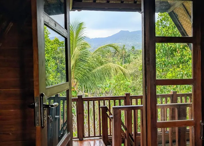 Triangle Cottage, Near 7 Waterfall In North Bali 別荘 Ambengan