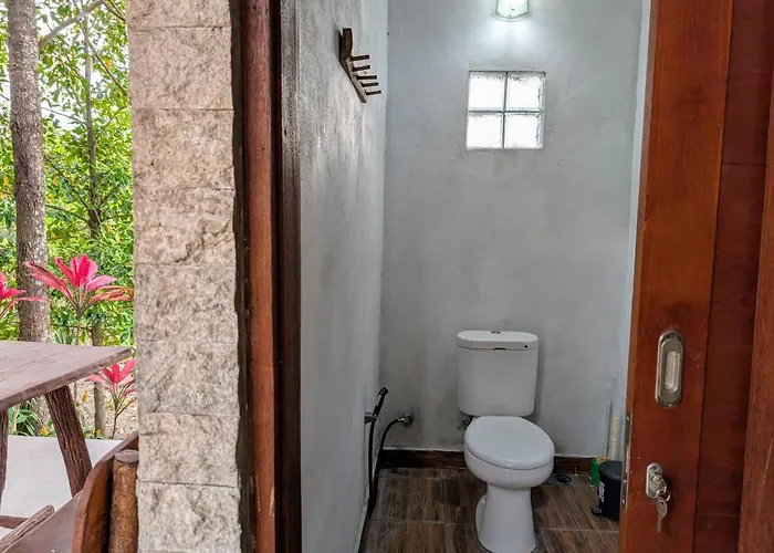 別荘 Triangle Cottage, Near 7 Waterfall In North Bali Ambengan