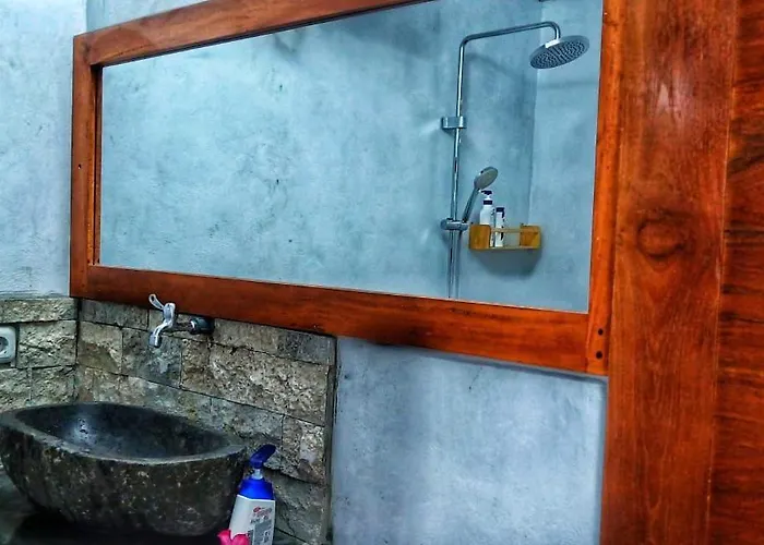 別荘 Triangle Cottage, Near 7 Waterfall In North Bali